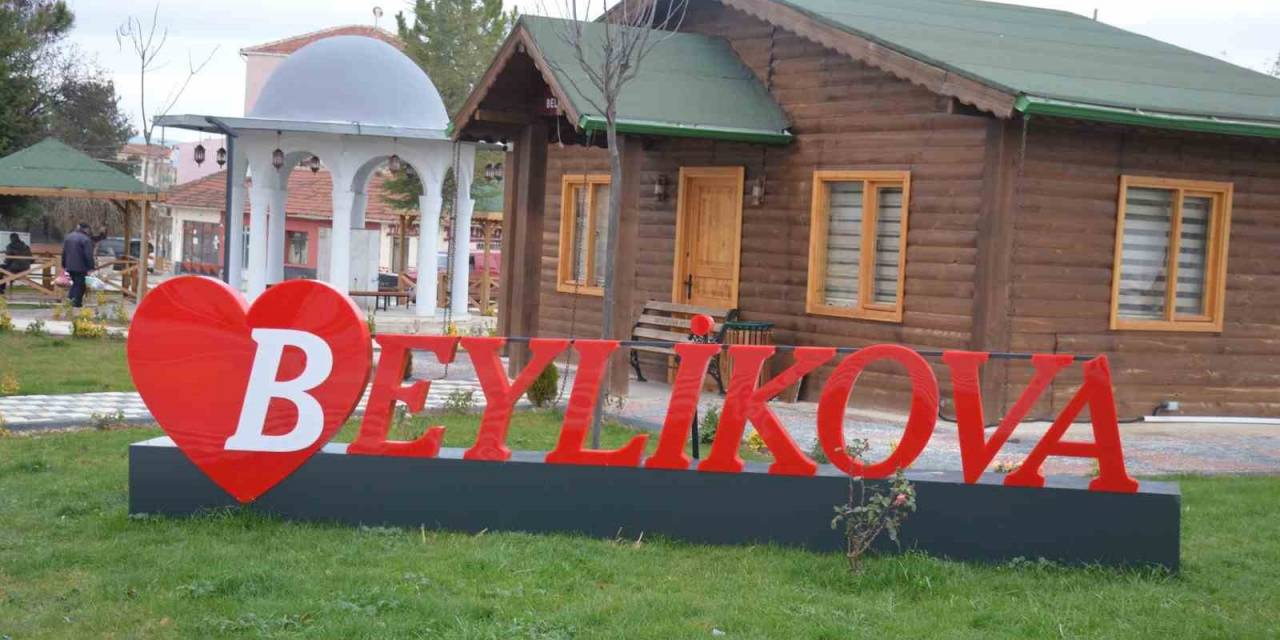 Beylikova Sosyal Tesisleri Fark Oluşturuyor