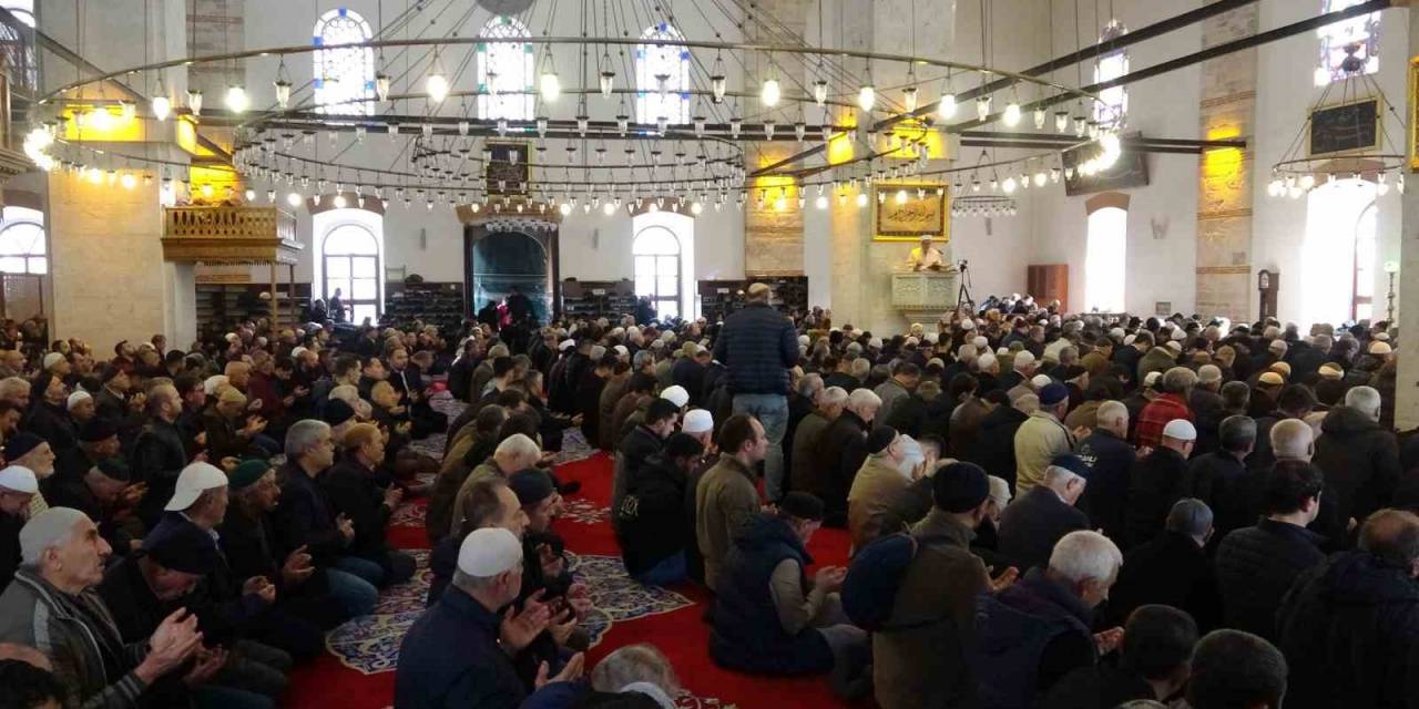 Balıkesir’de Filistinli Vatandaşlar İçin Dua Edildi