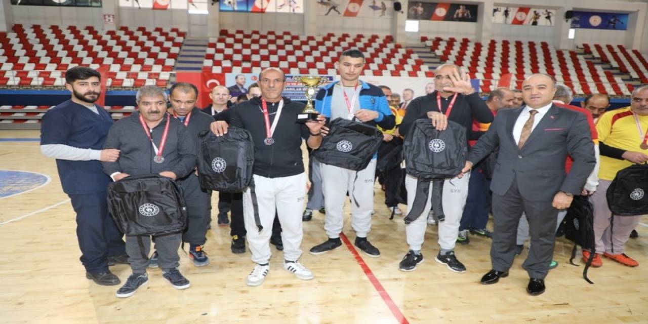 Ağrı’da Engelliler Unutulmadı