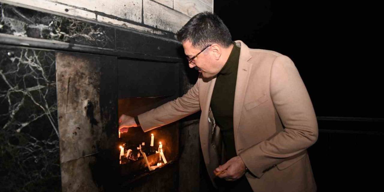 Vali Tekbıyıkoğlu Cemevinde Düzenlenen Ceme Katıldı