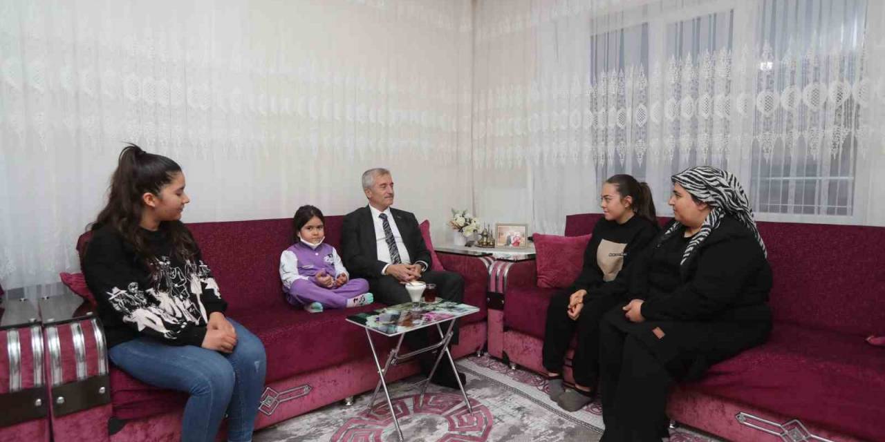 Tahmazoğlu, Vatandaşlara Misafir Oldu