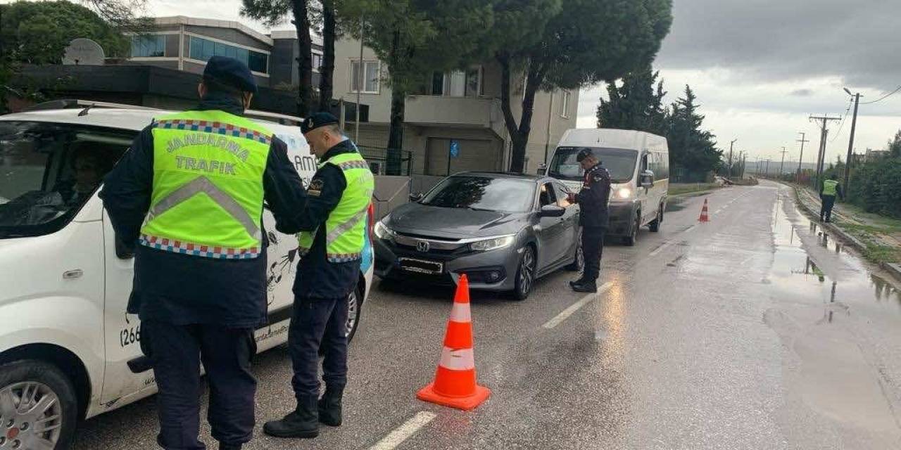 Balıkesir’de Operasyonlarında 11 Aranan Şahıs Yakalandı