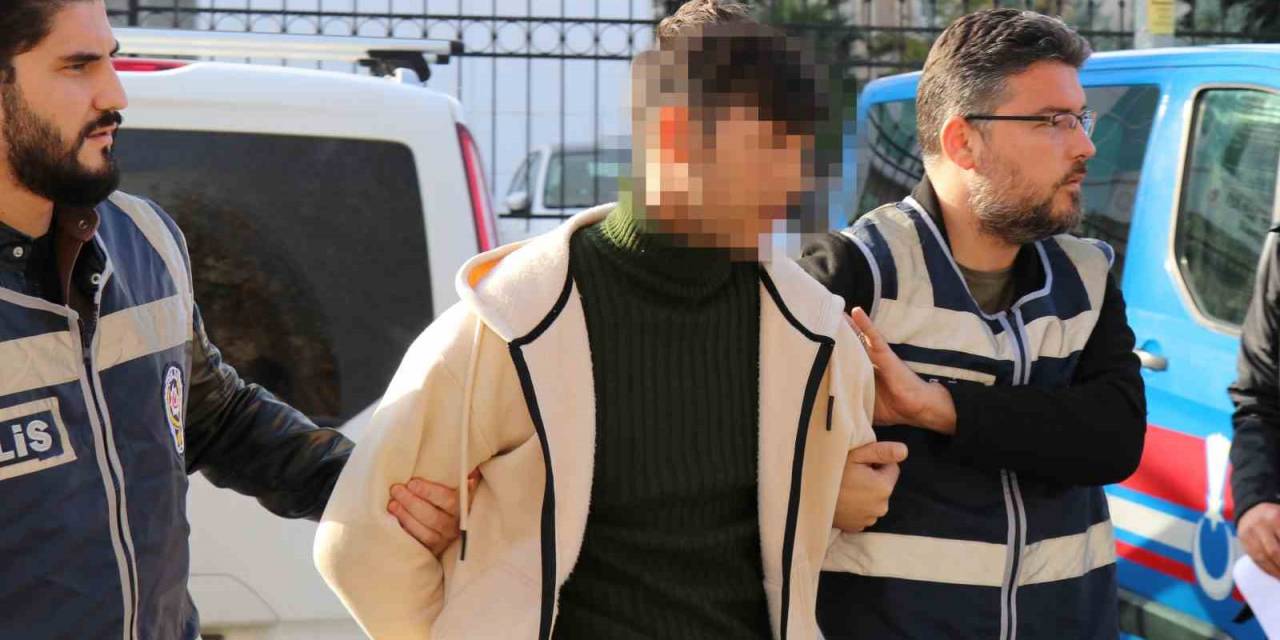 Sokak Ortasında Can Veren Genci Kıskanç Koca Öldürmüş
