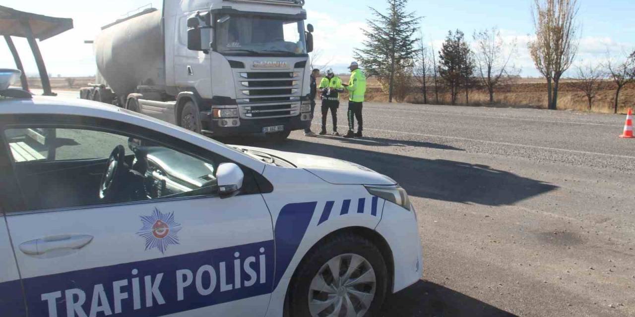 Beyşehir’de Zorunlu Kış Lastiği Denetimleri