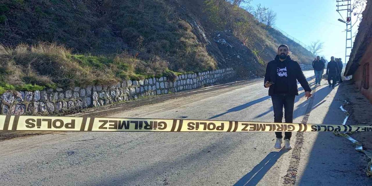 Bitlis’te Toprak Kayması