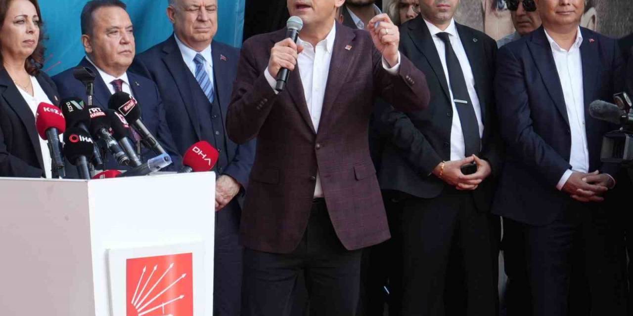 Özgür Özel’den İyi Parti Açıklaması: "Sonucun Olumlu Yönde Olmasını Temenni Ediyorum"