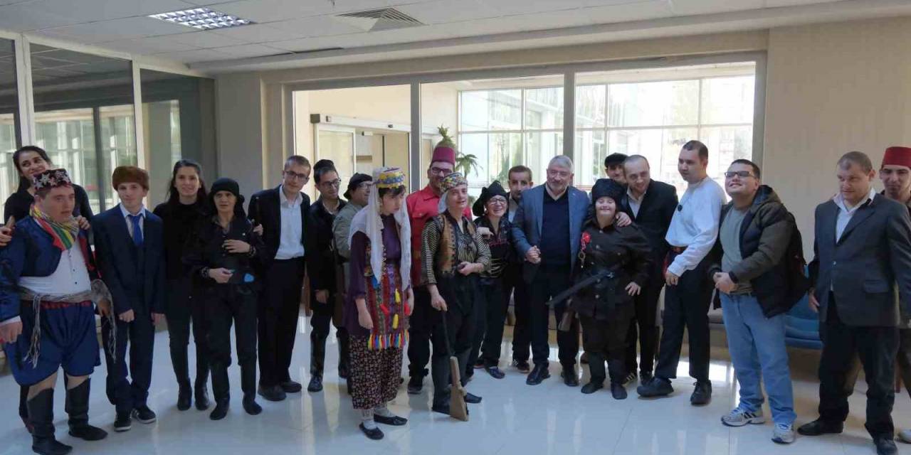 Özel Öğrenciler, Dünya Engelliler Günü’nü Kutladı