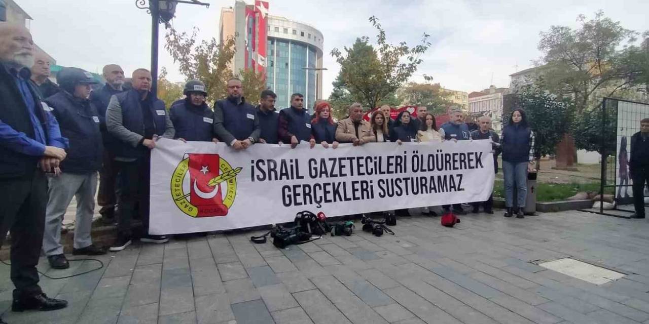 Gazeteciler İsrail’in Meslektaşlarına Yönelik Saldırılarını Protesto Etti