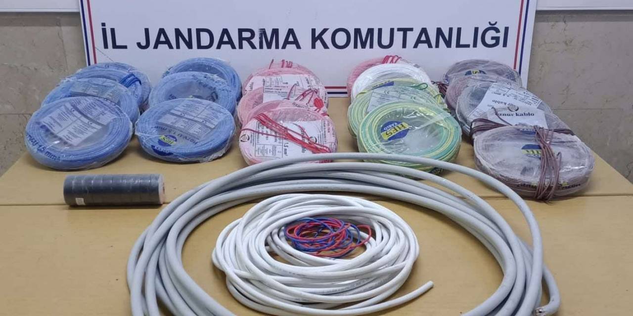 Isparta’da Kablo Hırsızlığı Yapan 5 Şüpheli Yakalandı