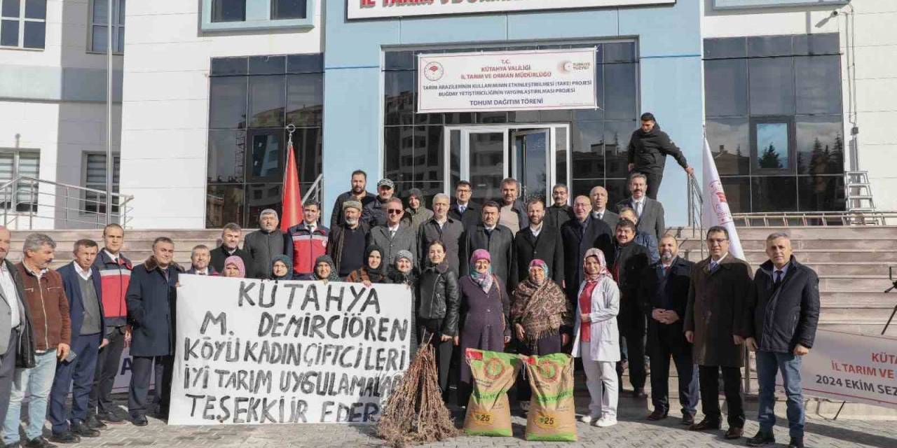 Kütahya Çiftçisine 330 Milyon Tl’lik Destek