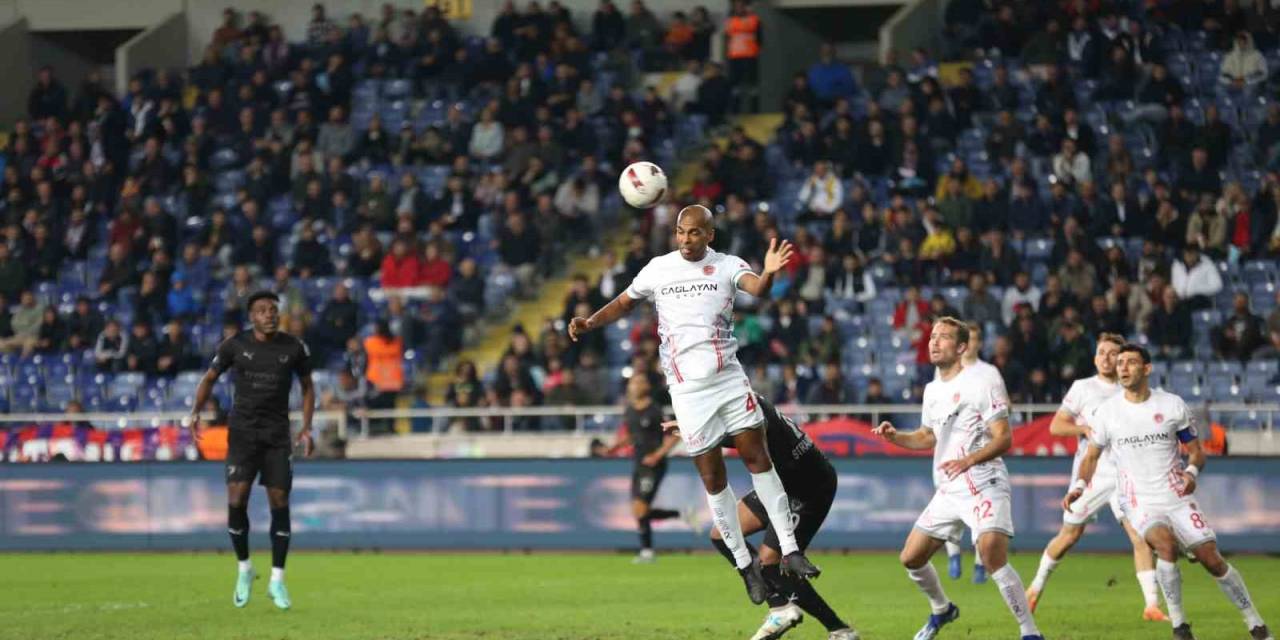 Trendyol Süper Lig: Hatayspor: 3 - Antalyaspor: 3 (Maç Sonucu)