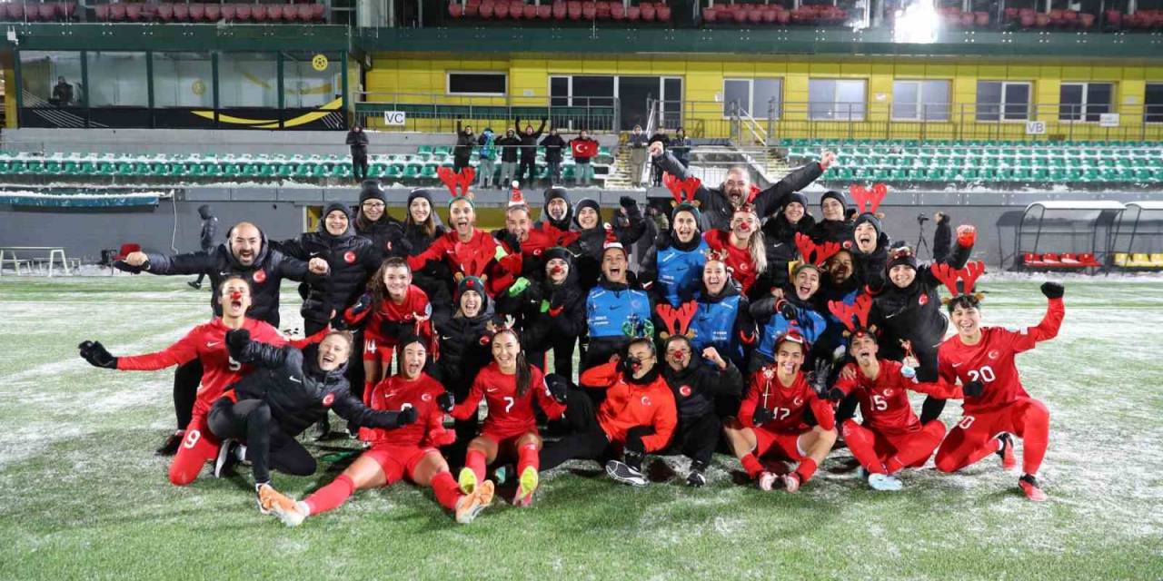 A Milli Kadın Futbol Takımı, Litvanya’yı Farklı Mağlup Etti