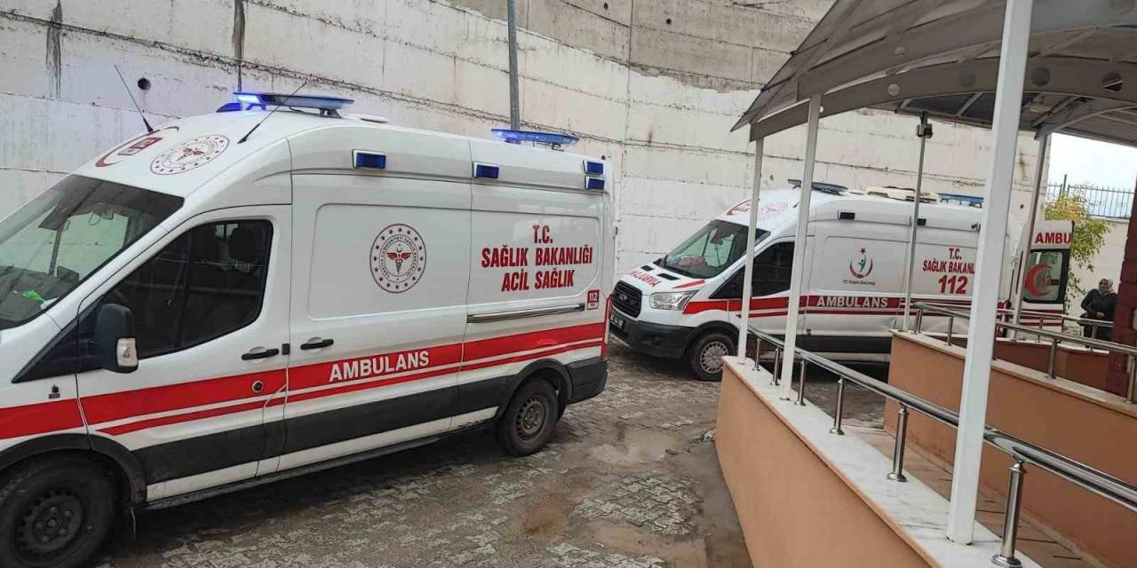 Silahla Oynarken Kendini Vuran 12 Yaşındaki Kız Hayatını Kaybetti