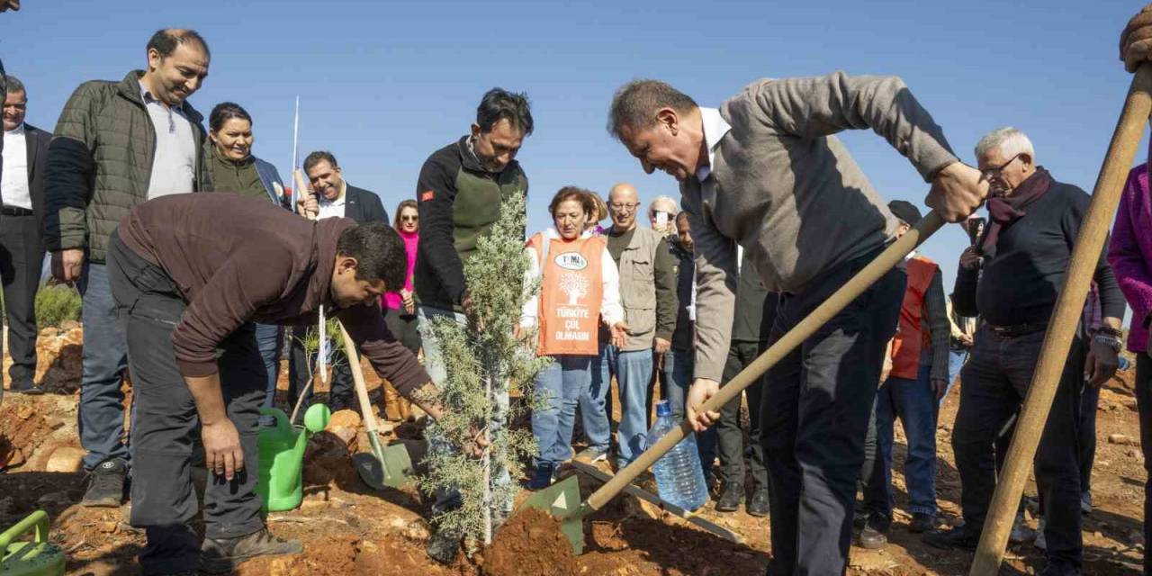 Cumhuriyet’in 100. Yılı Anısına 2023 Fidan Toprakla Buluştu