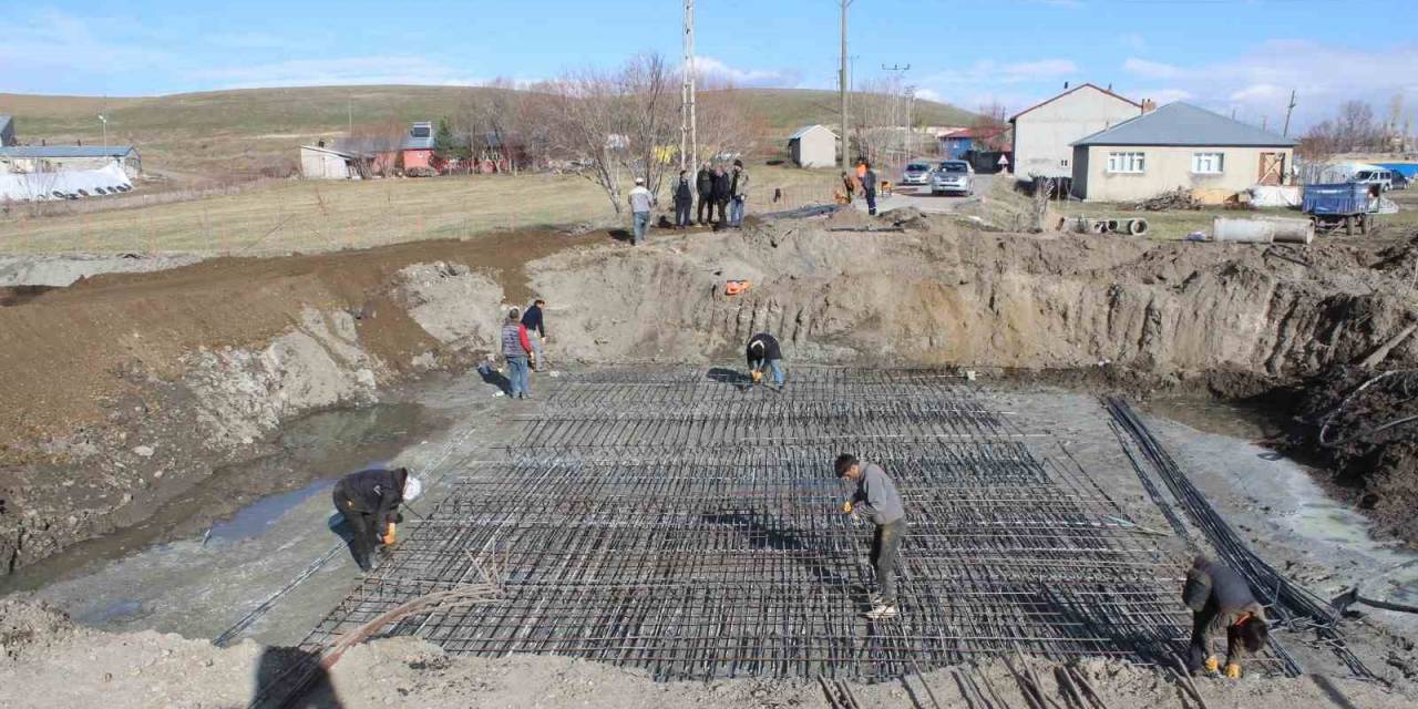 Ağrı’da Köy Yolları Ve Eğitim Yatırımları Tamamlandı