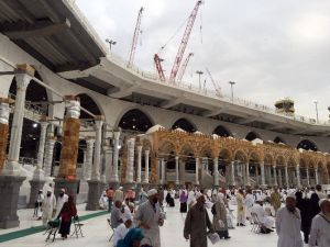 Kabe’deki Osmanlı Revakları Yerlerine Monte Ediliyor