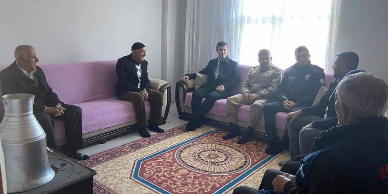 Kaymakam Çelik Vatandaşlarla Bir Araya Geldi