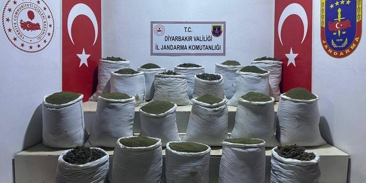Diyarbakır’da 1 Ton 148 Kilogram Esrar Ve 606 Kök Kenevir Bitkisi Ele Geçirildi