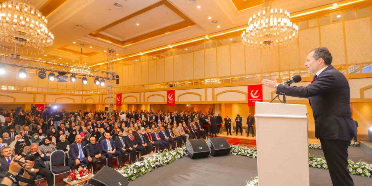 Yeniden Refah Partisi Belediye Başkan Adaylarını Tanıttı