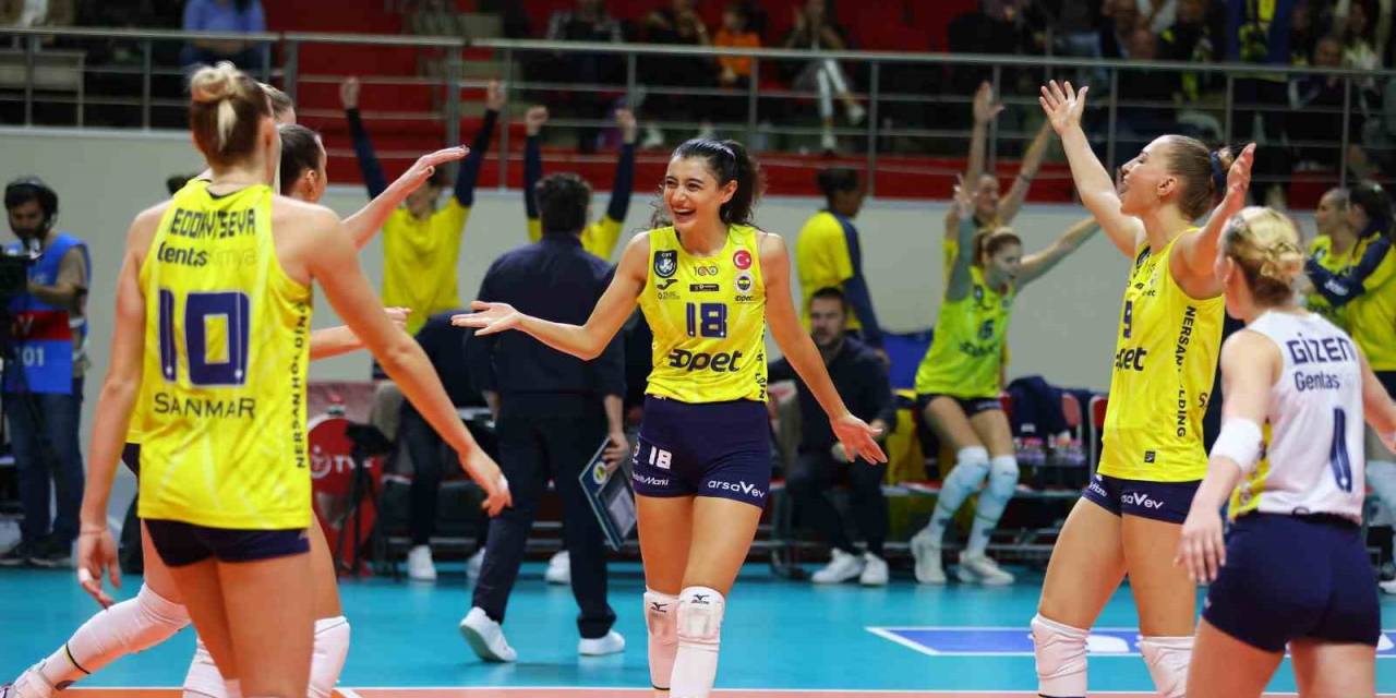 Sultanlar Ligi: Fenerbahçe Opet: 3 - Ptt: 0