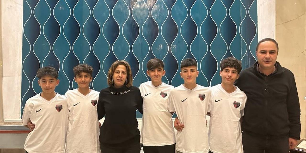 Van Büyükşehir Belediyesporun 5 Sporcusu Daha Milli Takım Yolunda