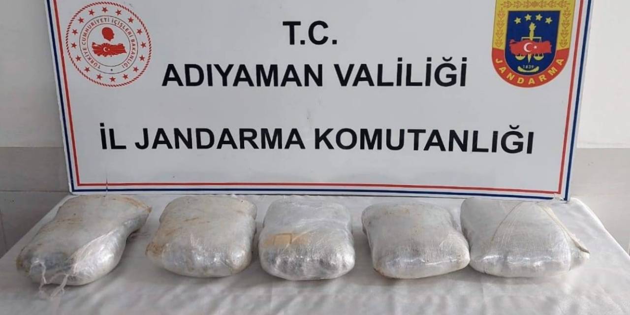 Jandarma Ekiplerinden Uyuşturucu Operasyonu