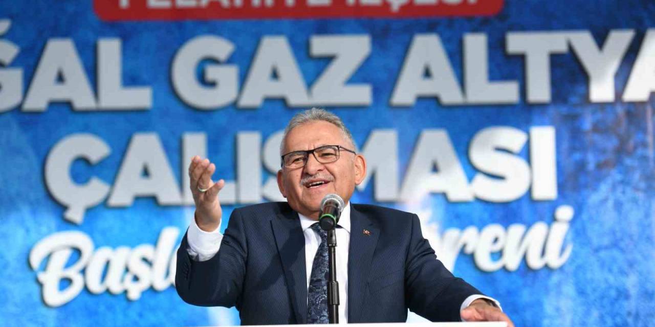 Büyükkılıç: "Felahiye Ve Özvatan’da Doğalgaz Ateşini Yakıyoruz"