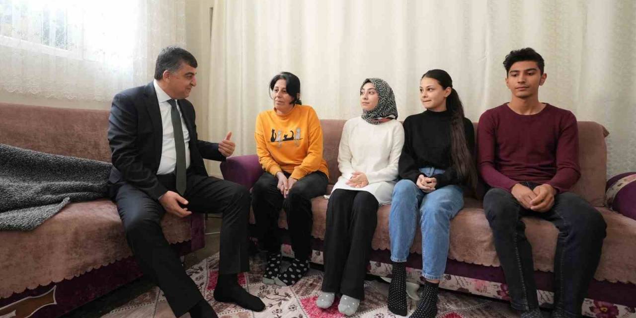 Fadıloğlu’ndan, Engelli Vatandaşlara Sürpriz Ziyaret