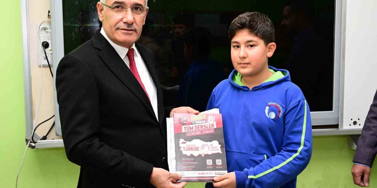 Güder’den Öğrencilere Lgs Eğitim Seti Hediyesi