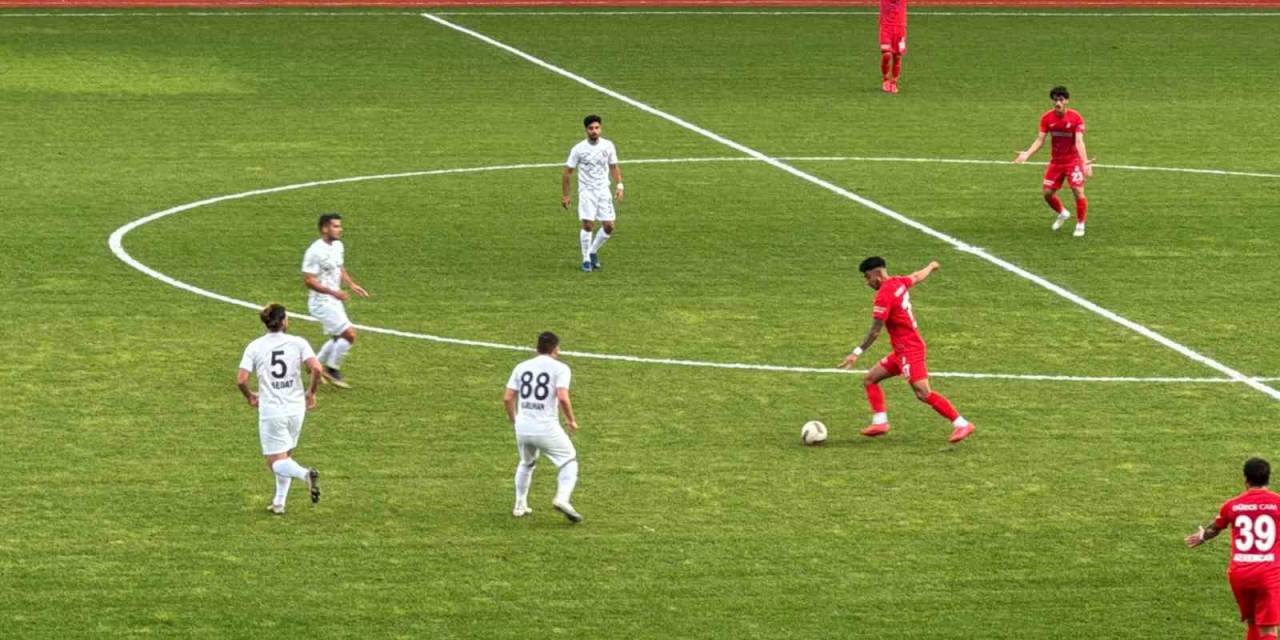 Tff 2. Lig: Düzcespor: 4 - Sarıyer: 2