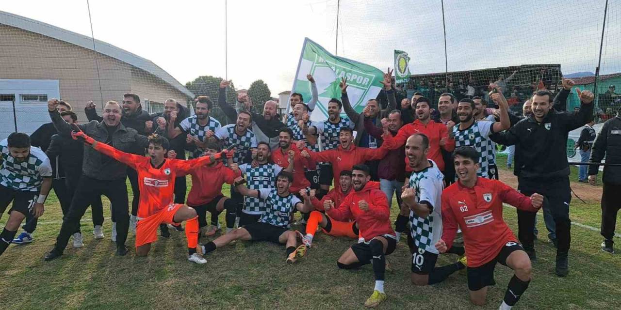 Bal Liginde Derbinin Galibi Muğlaspor Liderliğe Yükseldi