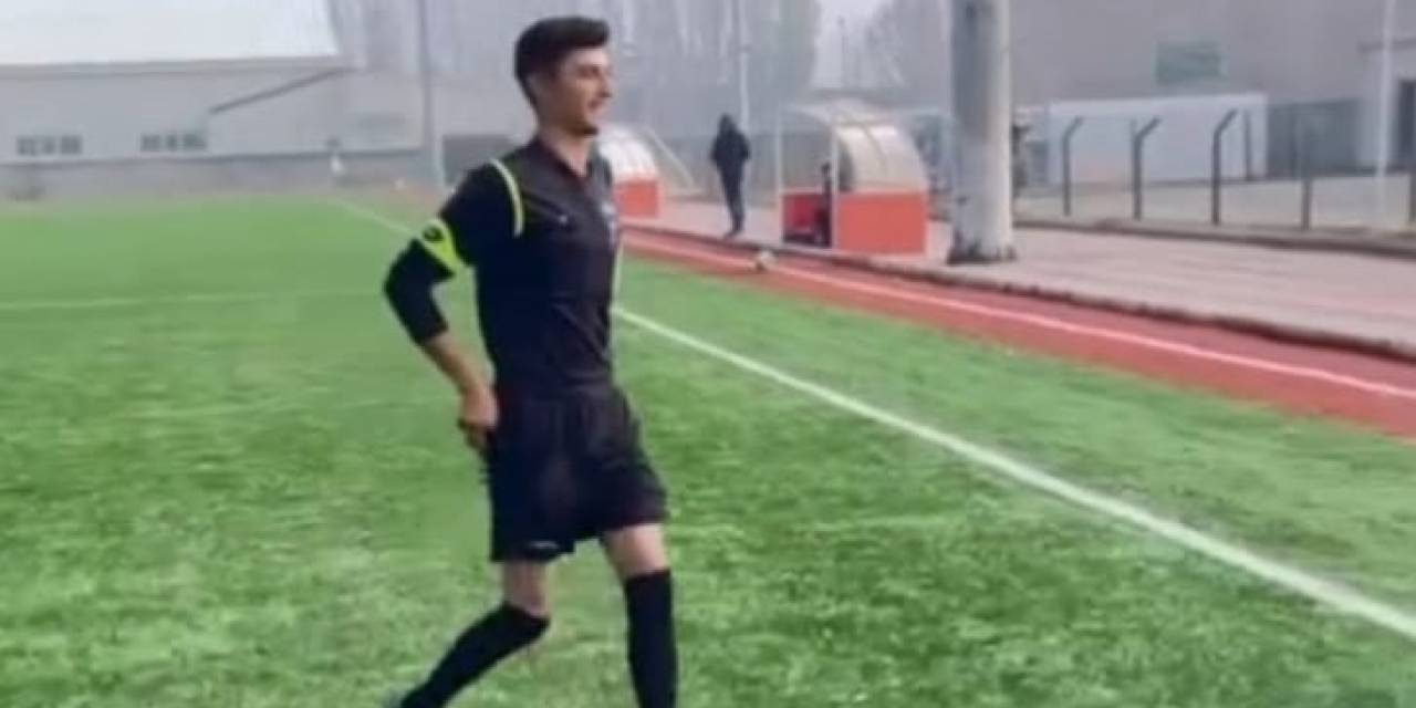 Engelli Bireylere Futbol Maçında Güzel Anı