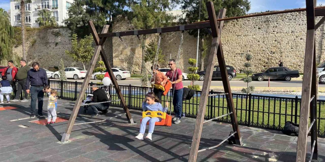 Sinop’ta Vatandaşlar Güneşli Havanın Keyfini Çıkardı