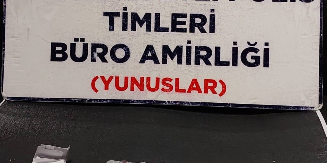 Kütahya’da Polis Timlerince Durdurulan Araçta Uyuşturucu Ele Geçirildi