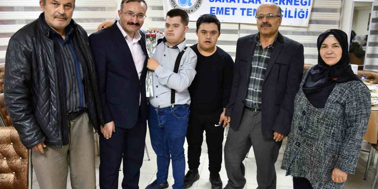 Emet Belediye Başkanı Doğan: "her Zaman Engelli Vatandaşlarımızın Yanındayız”