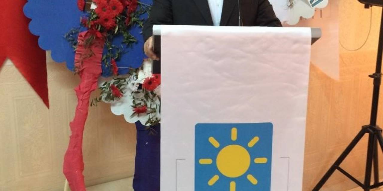 İyi Parti’nin Kurucular Kurulu Üyesi İstifa Etti