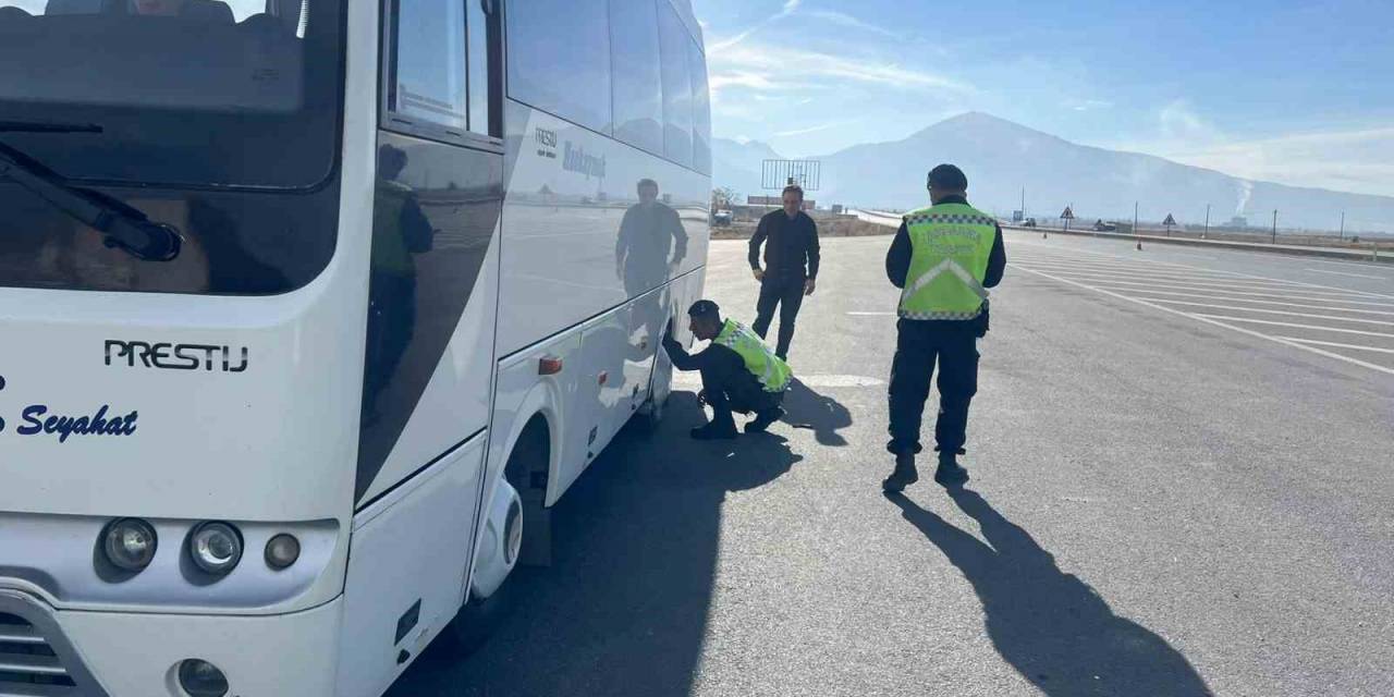 Bolvadin’de Kış Lastiği Denetimi