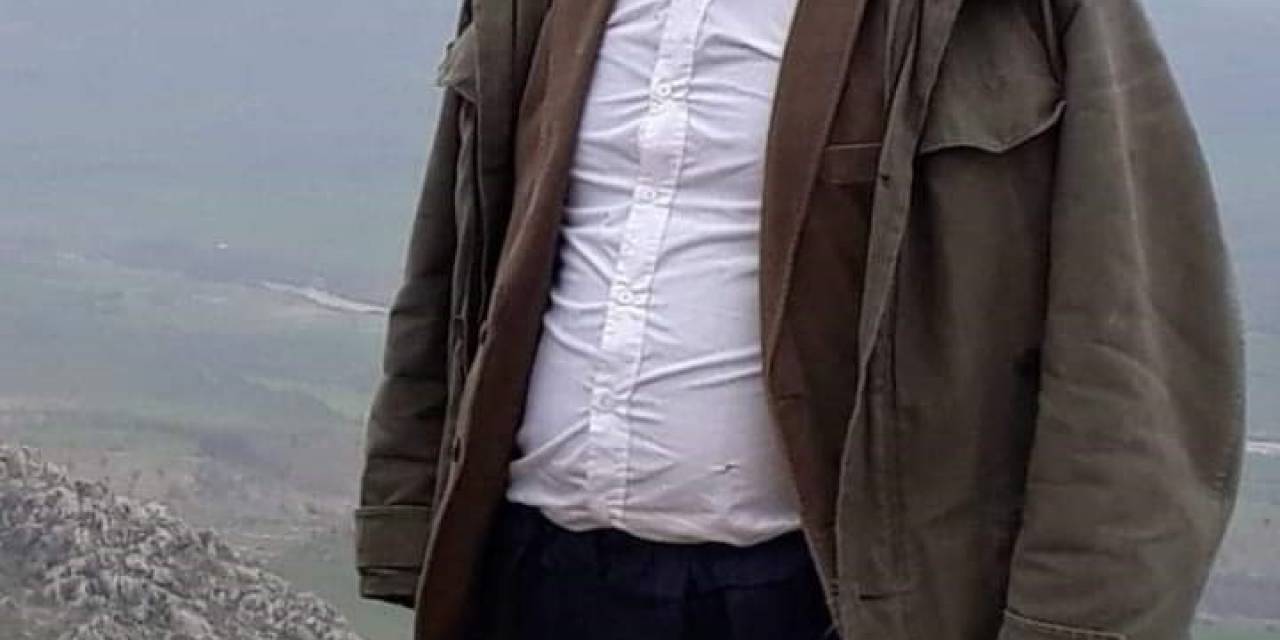 Köy Muhtarı Ahırda Ölü Bulundu