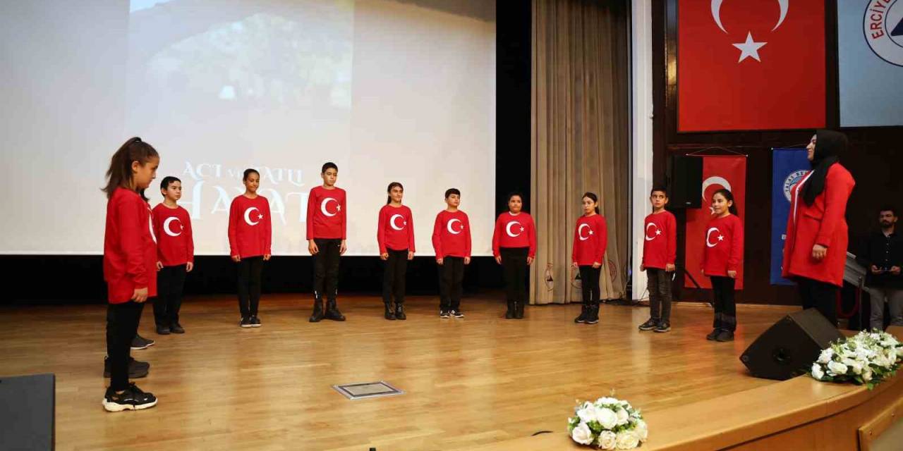 İşitme Engelliler Talas’ta ’acı Ve Tatlı Hayat’ı İzledi