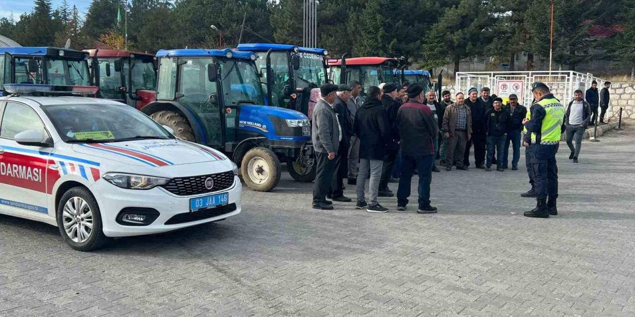 Tarım Aracı Sürücülerine Bilgilendirme Toplantısı