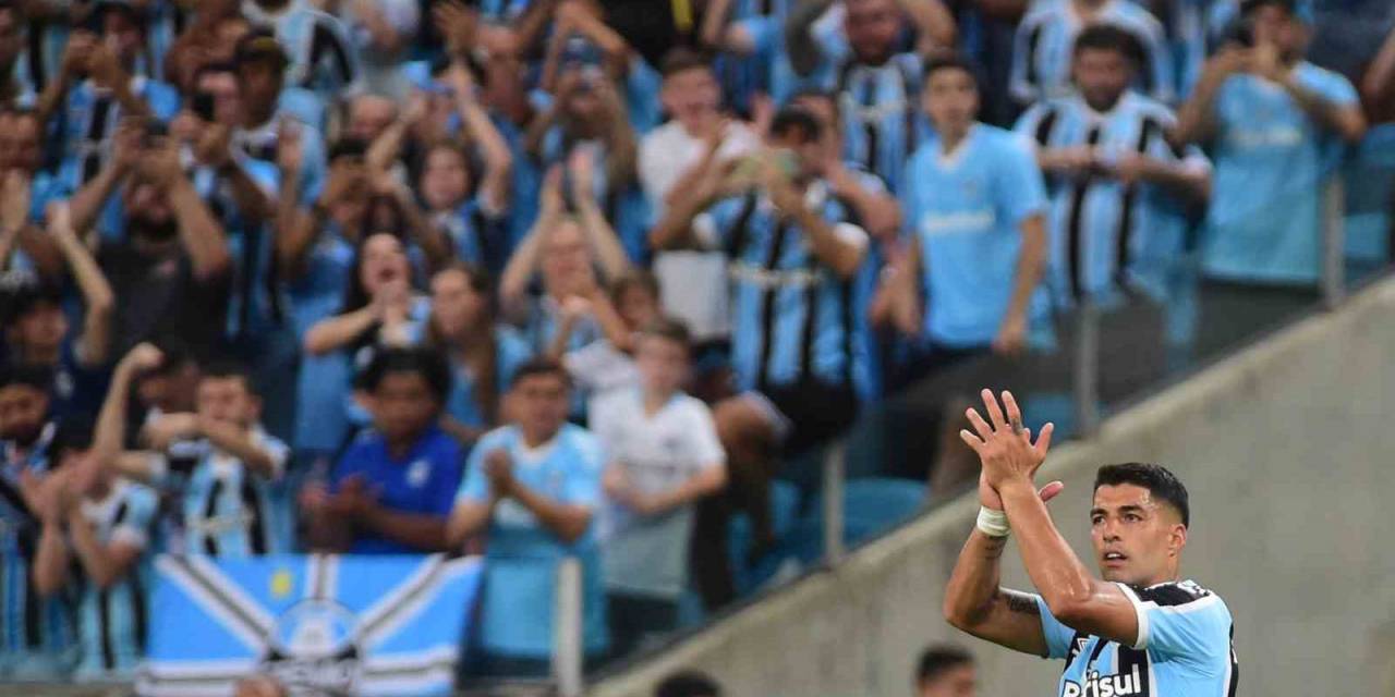 Luis Suarez, Gremio’ya Veda Etti