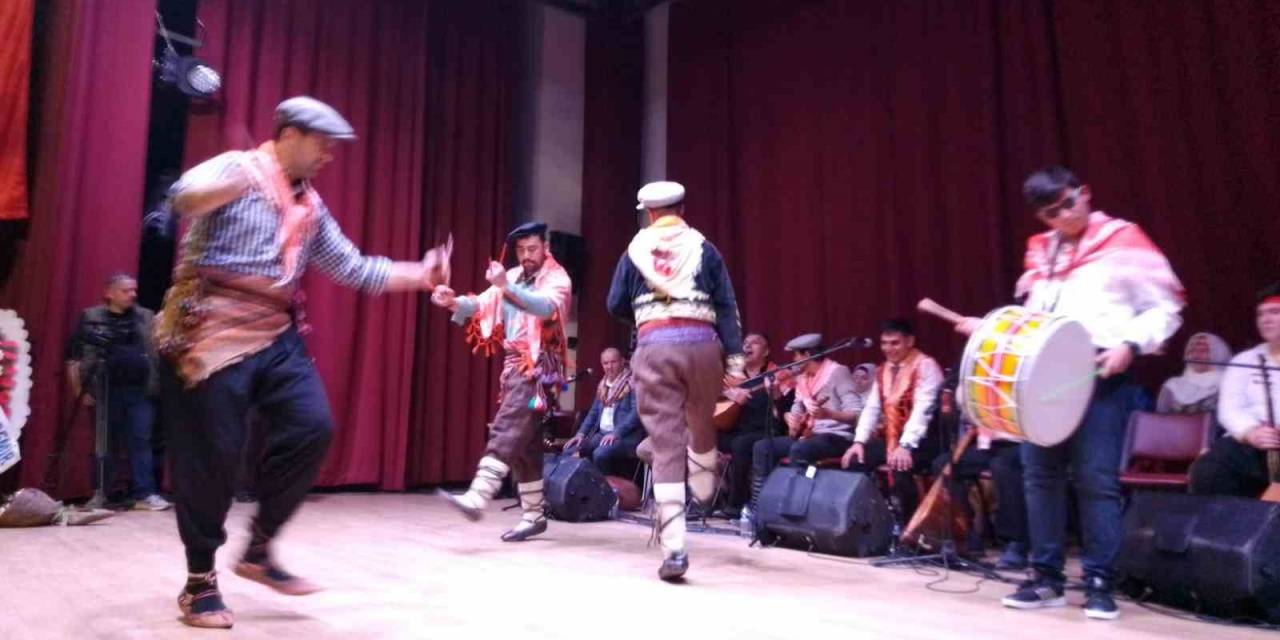 Fethiye’deki Yörük Şenliğinde Görme Engelliler Alkışı Hak Etti