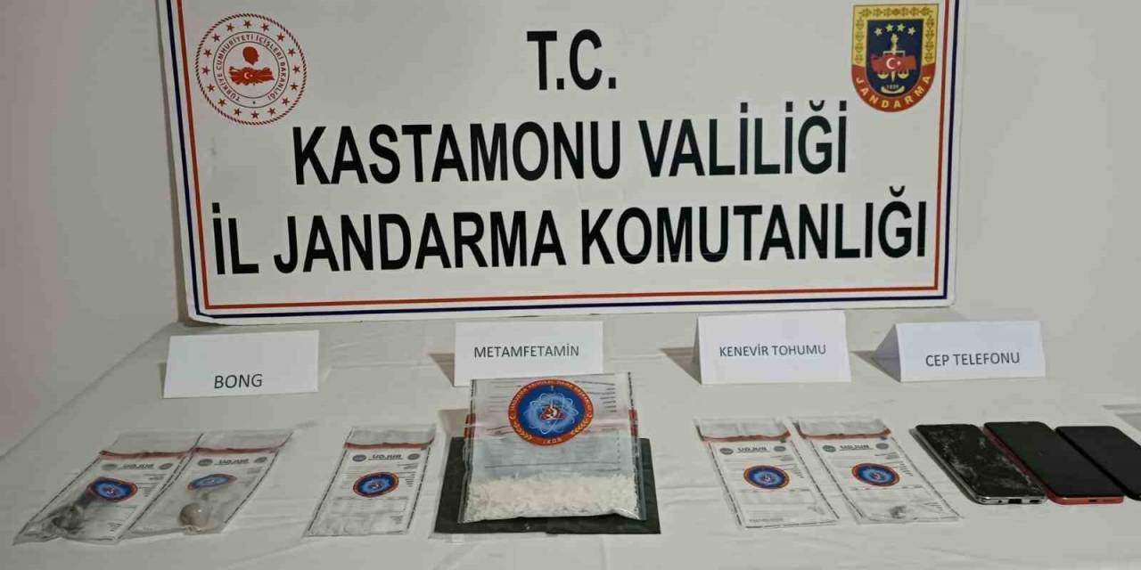 Kastamonu’da Uyuşturucu Maddeyle Yakalanan Şahıs Tutuklandı