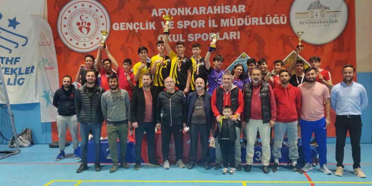 Masa Tenisi Müsabakaları Tamamlandı