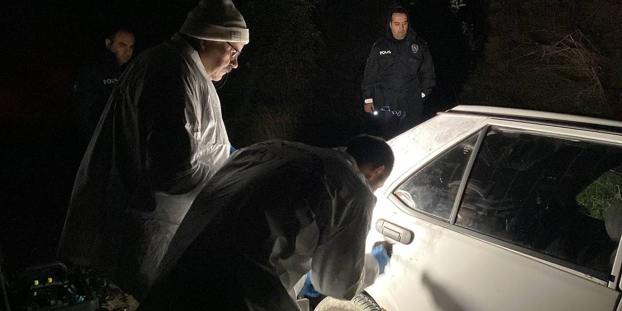 Otomobili Çaldı, 6 Saat Sonra Otostop Çekerken Polise Yakalandı