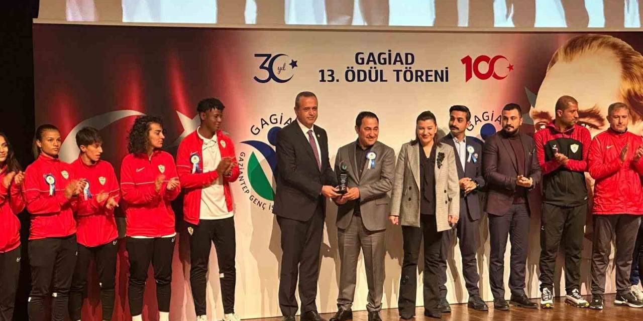 Gagiad’tan Alg Spor’a Ödül