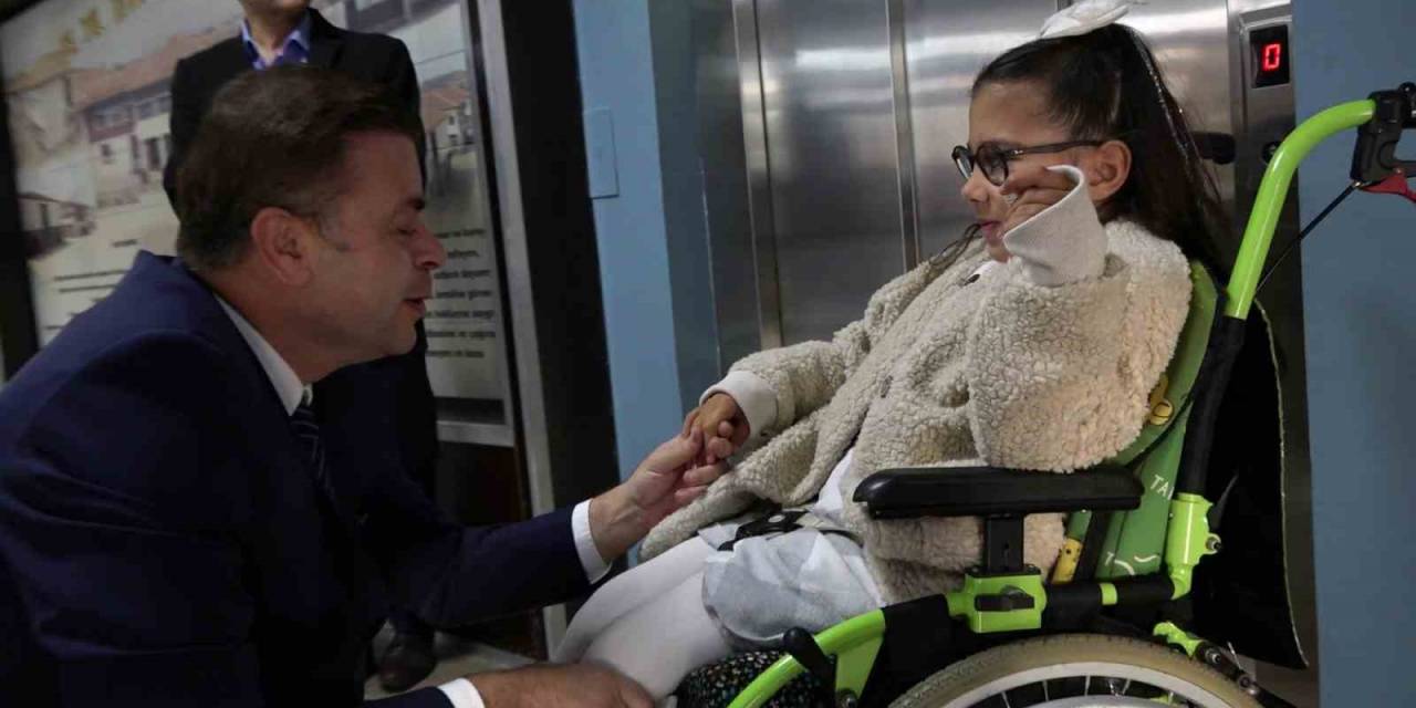 Minik Engelli Asya İstedi, Okula Asansör Yapıldı