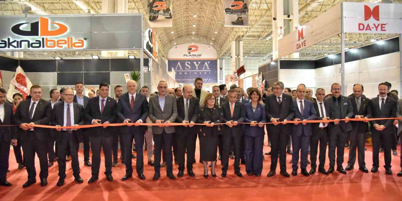 Ayakkabı Ve Terlik Sektörünün En Önemli Fuarlarından 35. Gafshoes Fuarı Törenle Açıldı