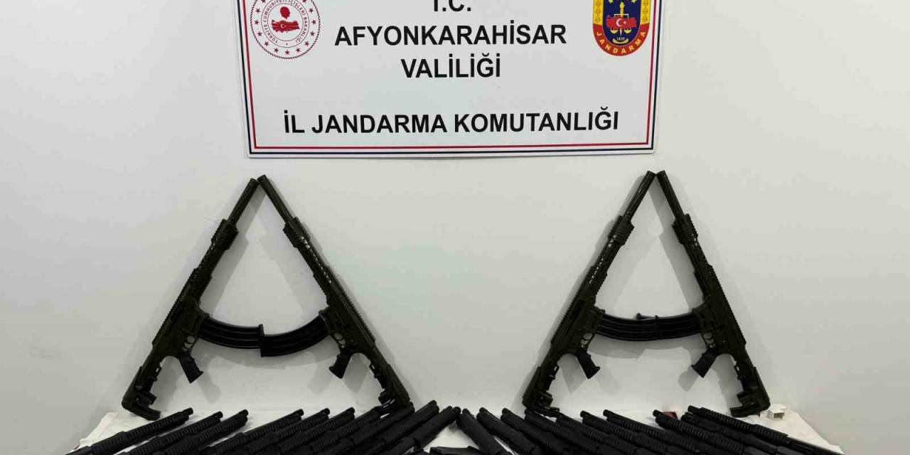 Jandarmadan Kaçak Silah Operasyonu