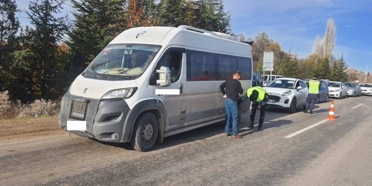 262 Araç Sürücüsüne 436 Bin Tl Ceza Yazıldı